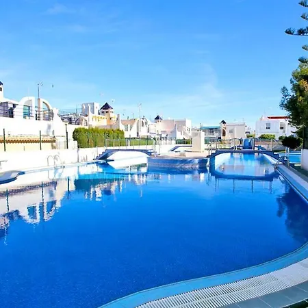 بيت للعطل Holiday In تورّيفيِخا